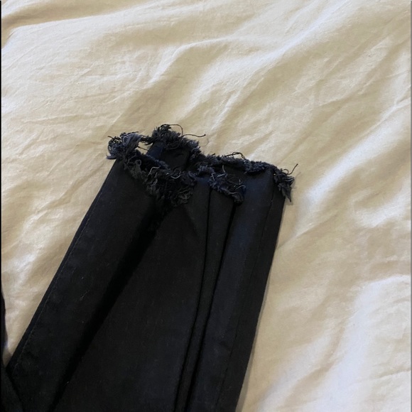 Abercrombie Simone High Rise Distressed Jean - Picture 4 of 16